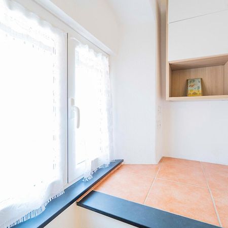 096 - Casa Al Borgo Cavi Di Lavagna, 150 Metri Dal Mare Apartment Luaran gambar