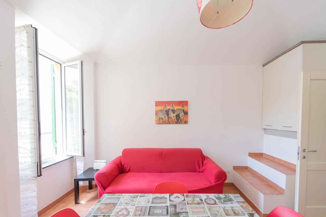 096 - Casa Al Borgo Cavi Di Lavagna, 150 Metri Dal Mare Apartment Luaran gambar