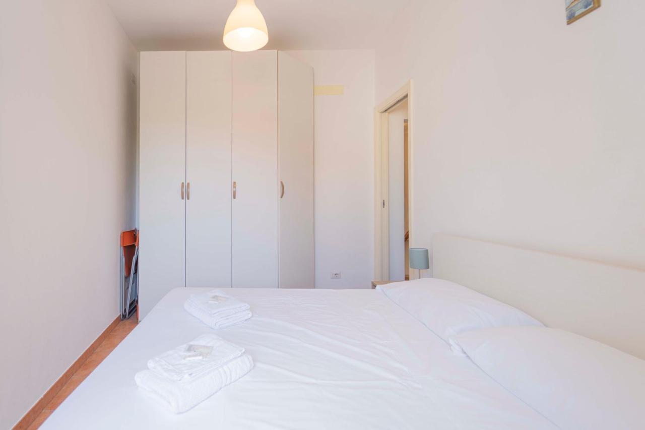096 - Casa Al Borgo Cavi Di Lavagna, 150 Metri Dal Mare Apartment Luaran gambar