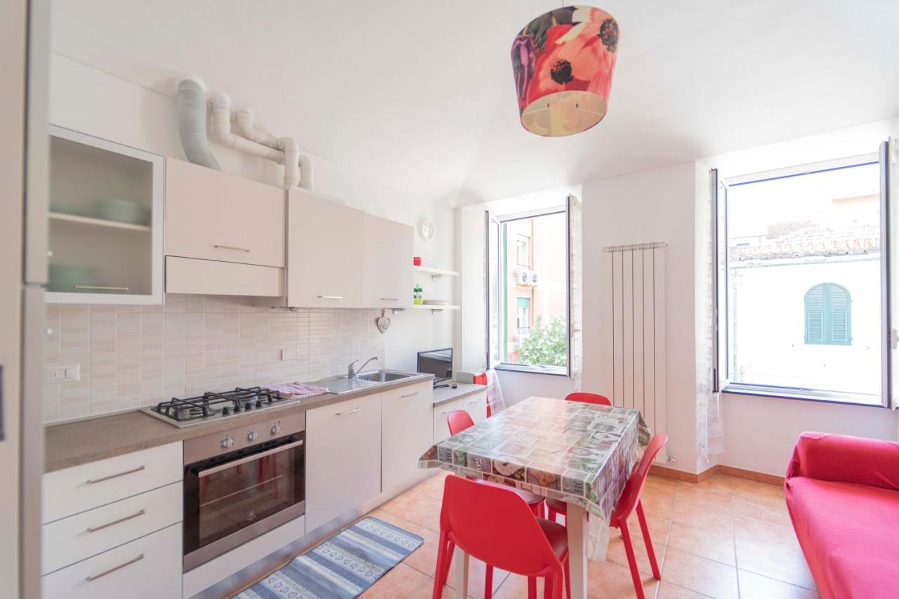 096 - Casa Al Borgo Cavi Di Lavagna, 150 Metri Dal Mare Apartment Luaran gambar